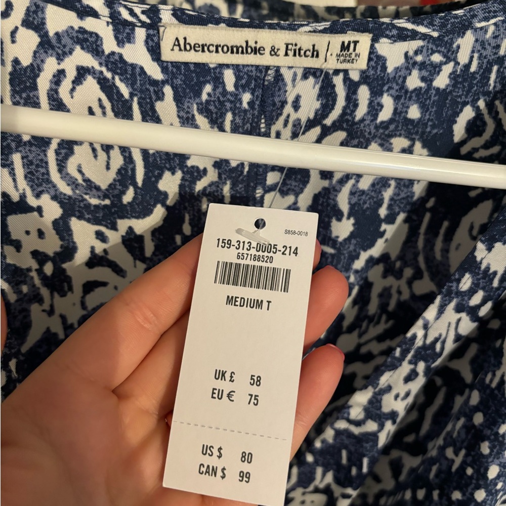 Romper - Picture 2 of 3